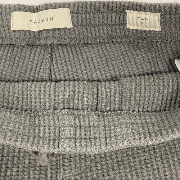 Men’s PacSun Gray Waffle Knit Volley Shorts Size M Medium - Picture 6 of 9